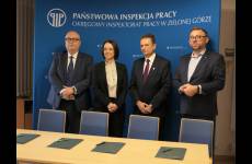 Przedstawiciele stron porozumienia, wspólne zdjęcie