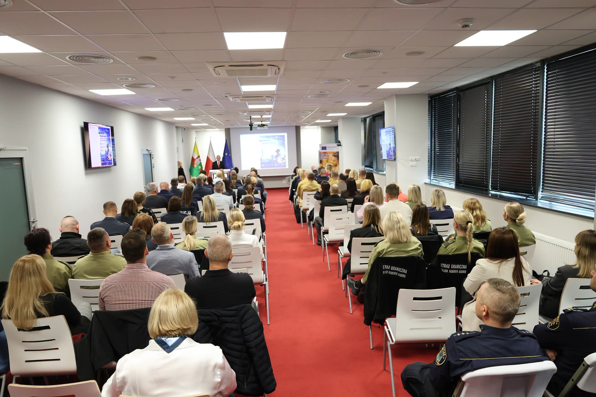Konferencja nt. przeciwdziałania handlowi ludźmi